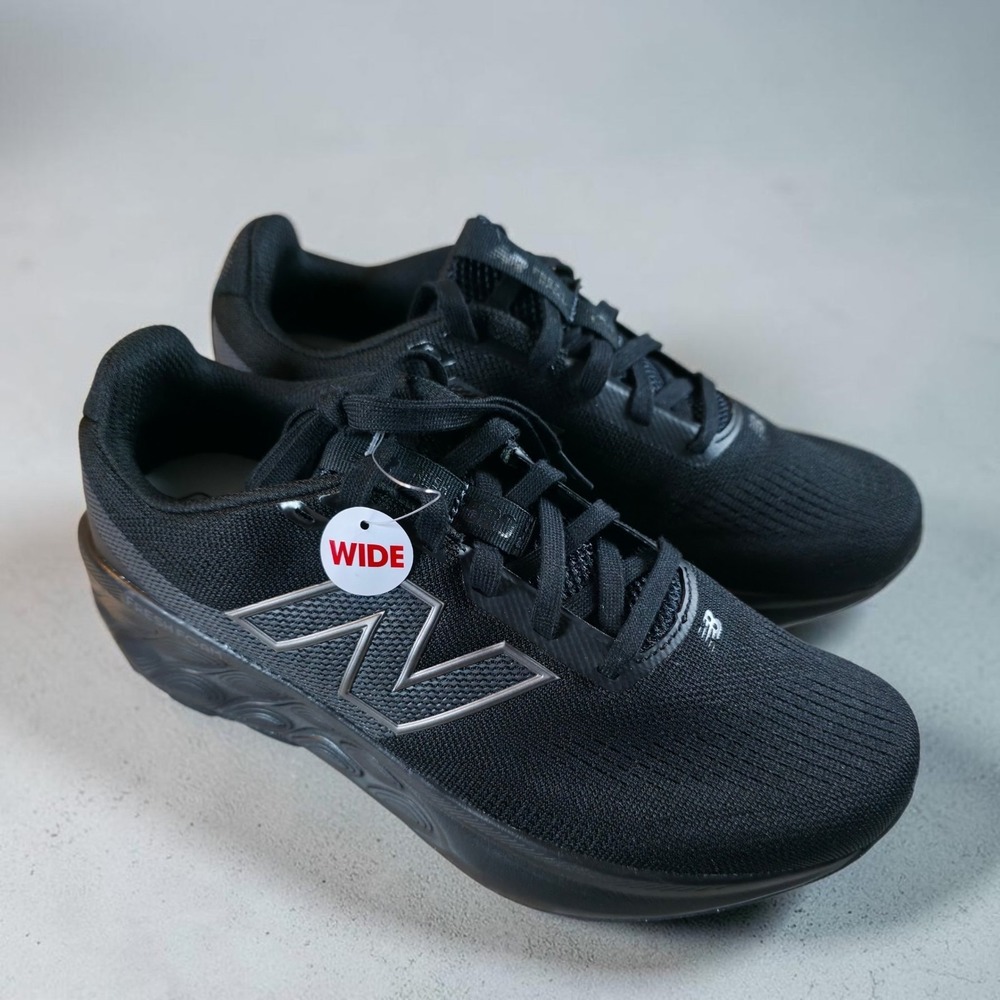 New Balance Fresh Foam 520 v9 Womens 9 / Mens 7.5 Wide Running Shoe Triple Black